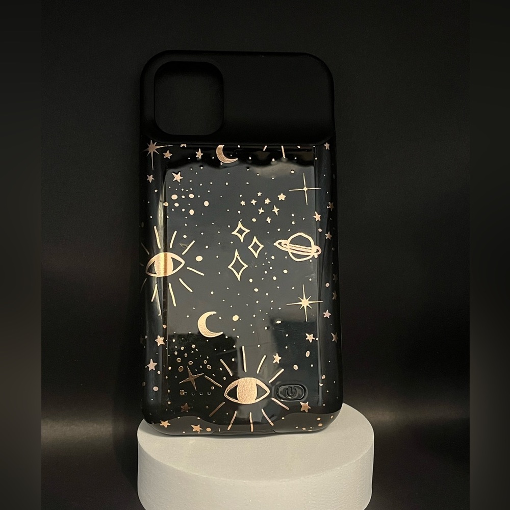 Spiritual black/gold IPhone 11 Case
